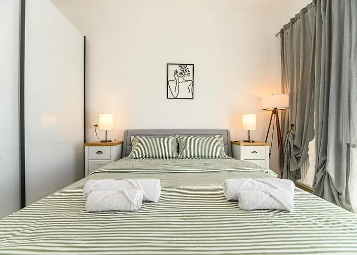 Coresi Mountain View City